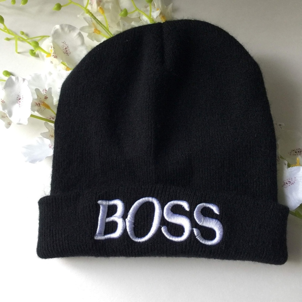 5/$25 BOSS Beanie, black NWOT